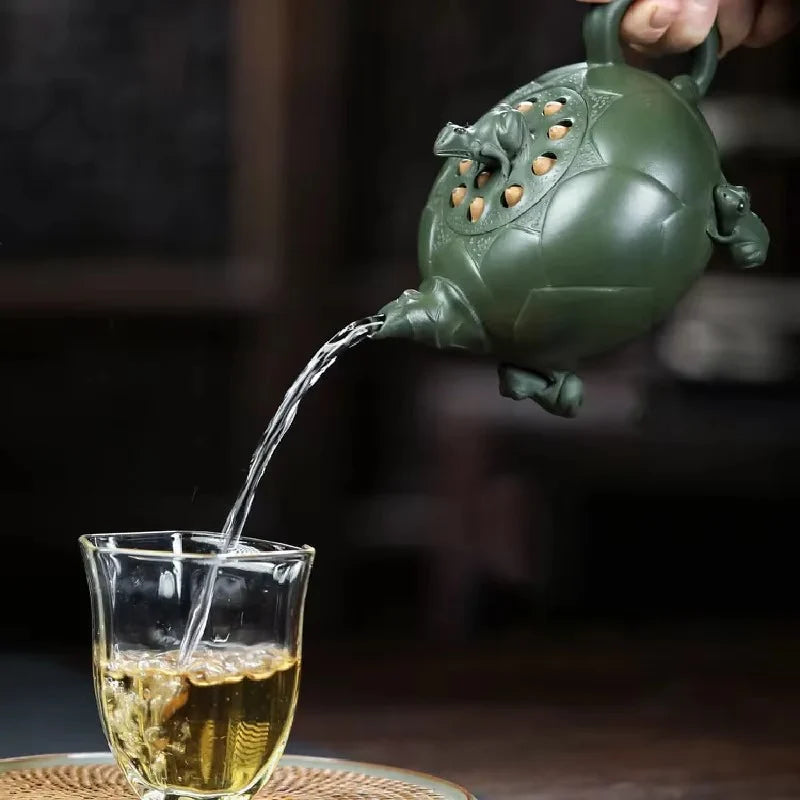 Handmade Yixing Purple Clay Teapot for Traditional Chinese Tea Ceremony 14 oz